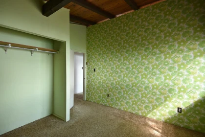 Hallway Photo of 7638 Eureka Avenue, Halfmoon Bay, BC