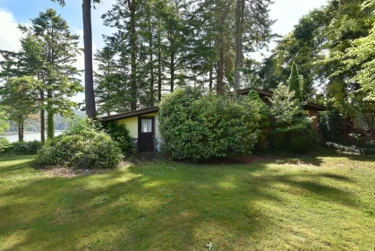 Staircase Photo of 7638 Eureka Avenue, Halfmoon Bay, BC