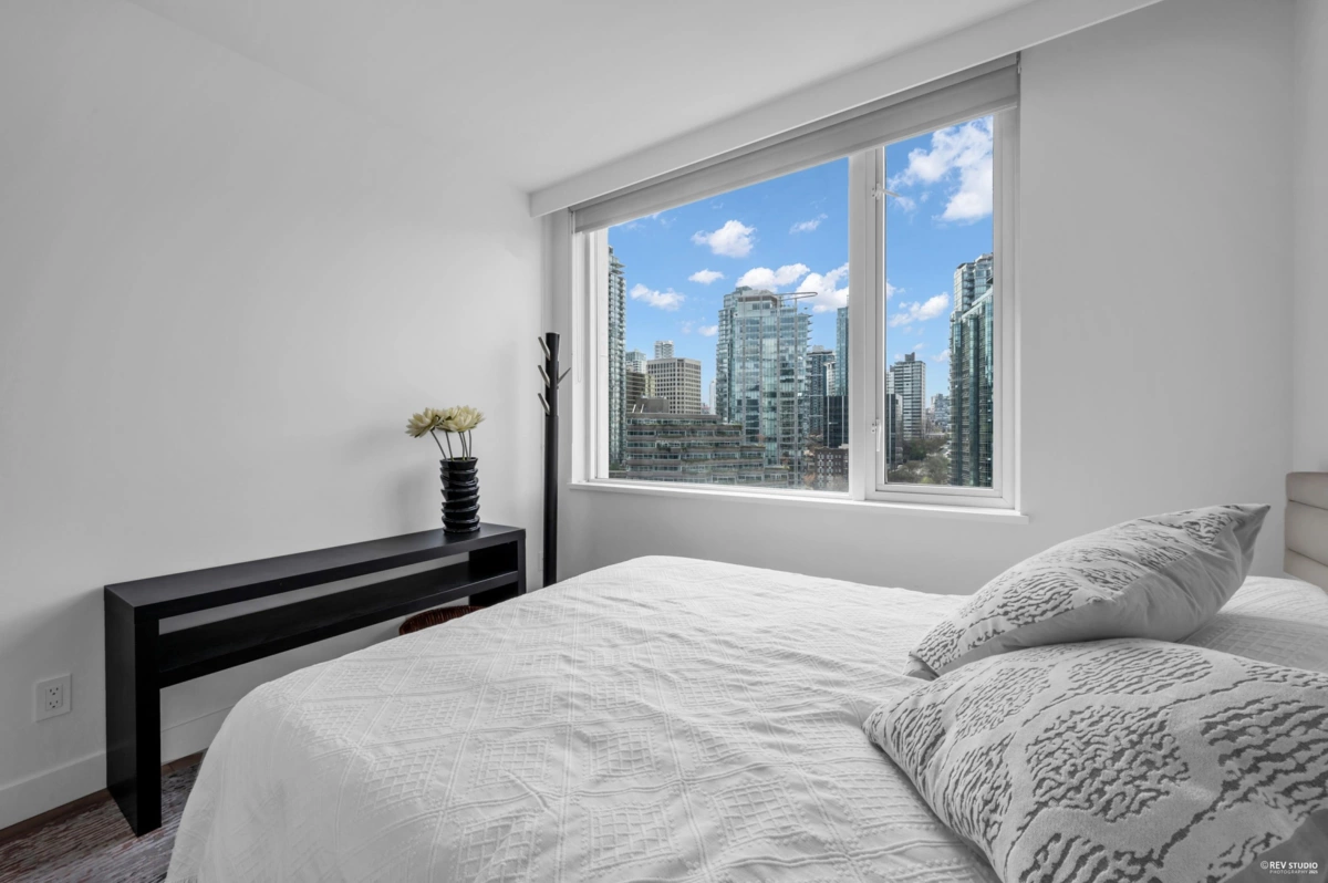 Basement Recreation Room Photo of 1304 323 Jervis Street, Vancouver, BC