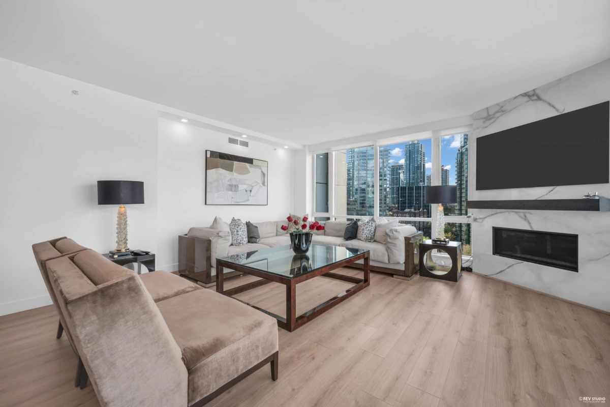 Primary Bathroom Photo of 1304 323 Jervis Street, Vancouver, BC