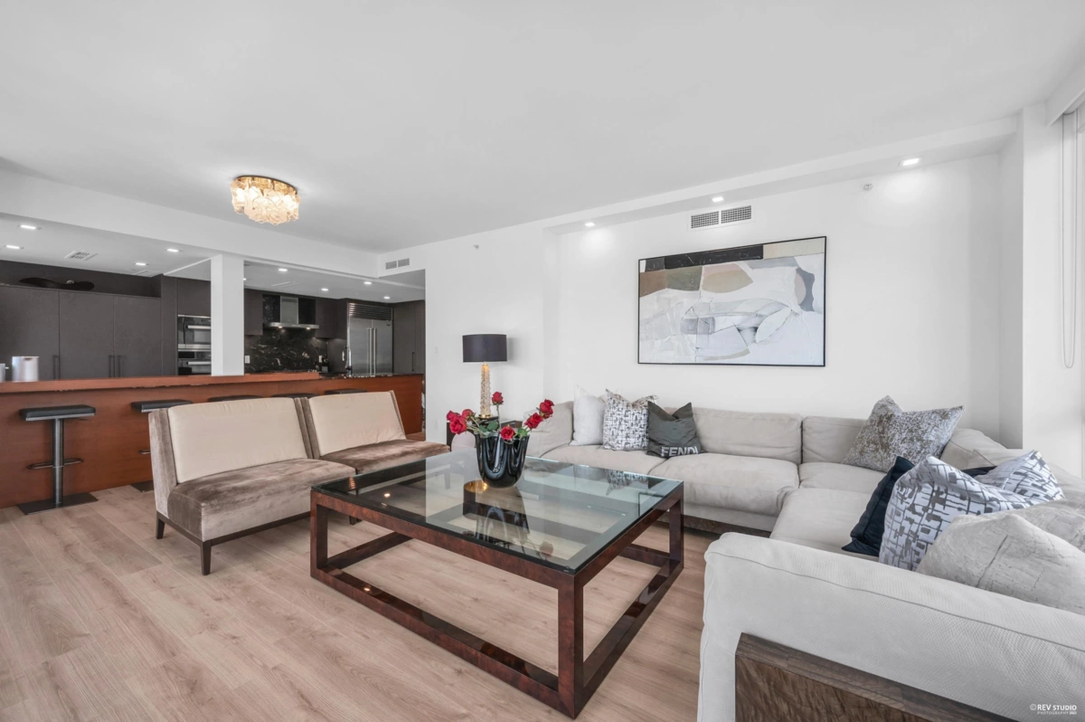 Primary Bedroom Photo of 1304 323 Jervis Street, Vancouver, BC