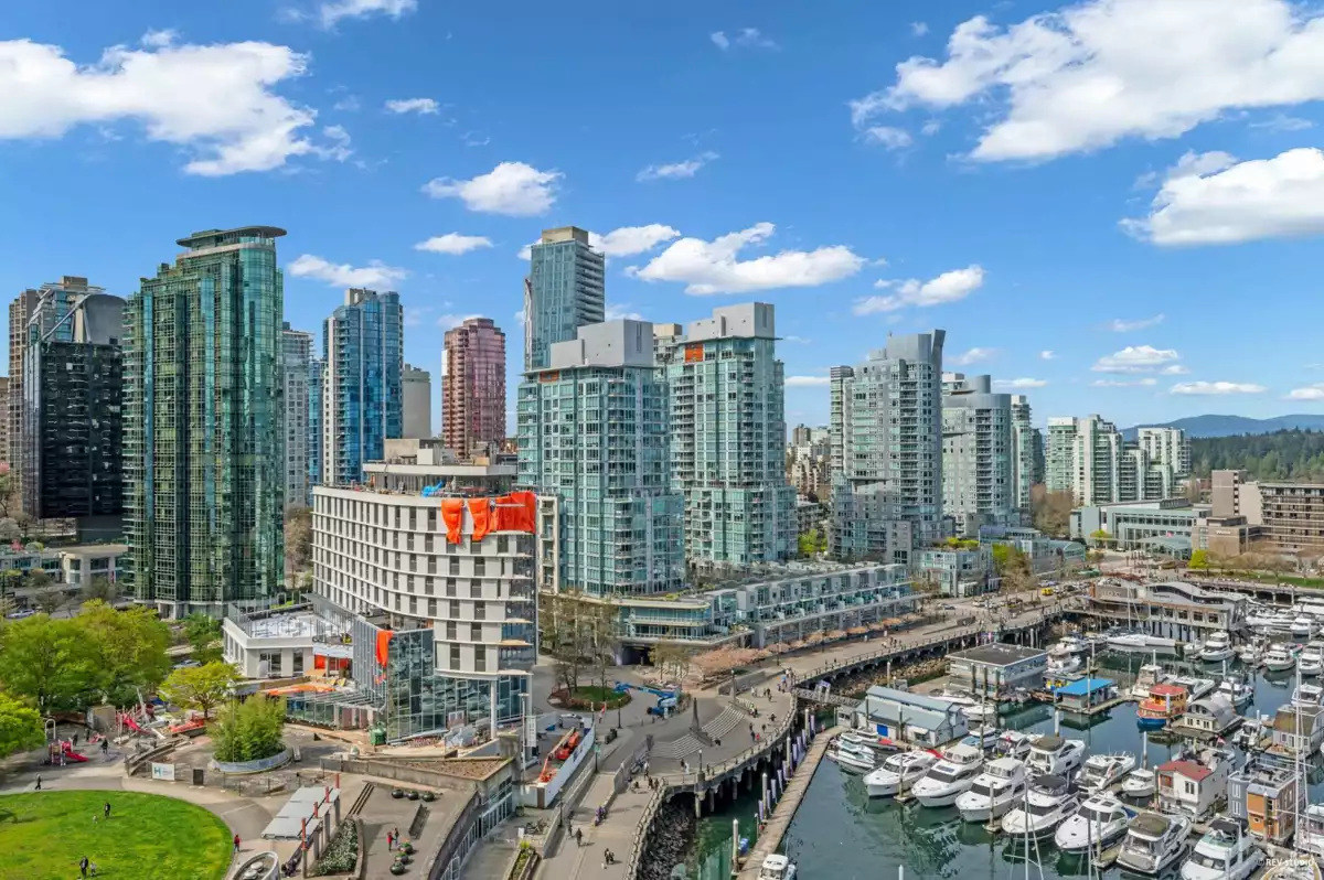 Street View Photo of 1304 323 Jervis Street, Vancouver, BC