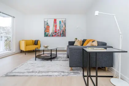 303 8690 Montcalm Street, Vancouver, BC, Vancouver — Apartment/Condo for sale