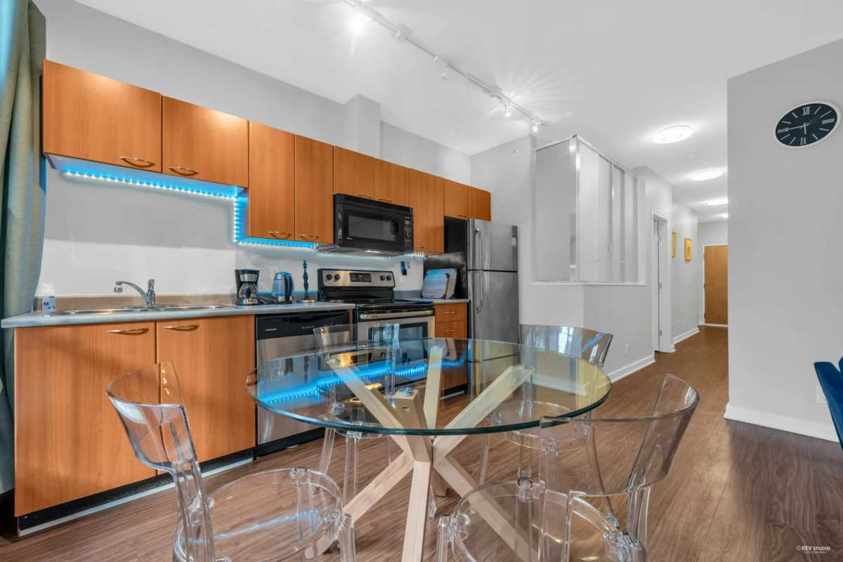 Kitchen Photo of 406 1249 Granville Street, Vancouver, BC