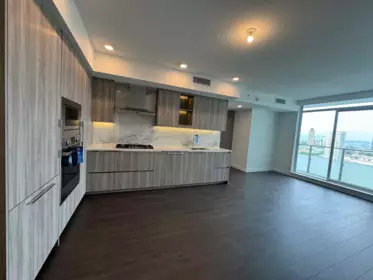2409 13768 100 Avenue, Surrey, BC