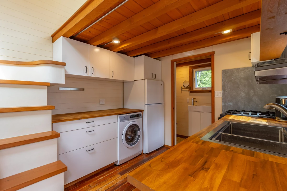 Bedroom 4 Photo of 1-861 E Bluff Road, Galiano Island, BC