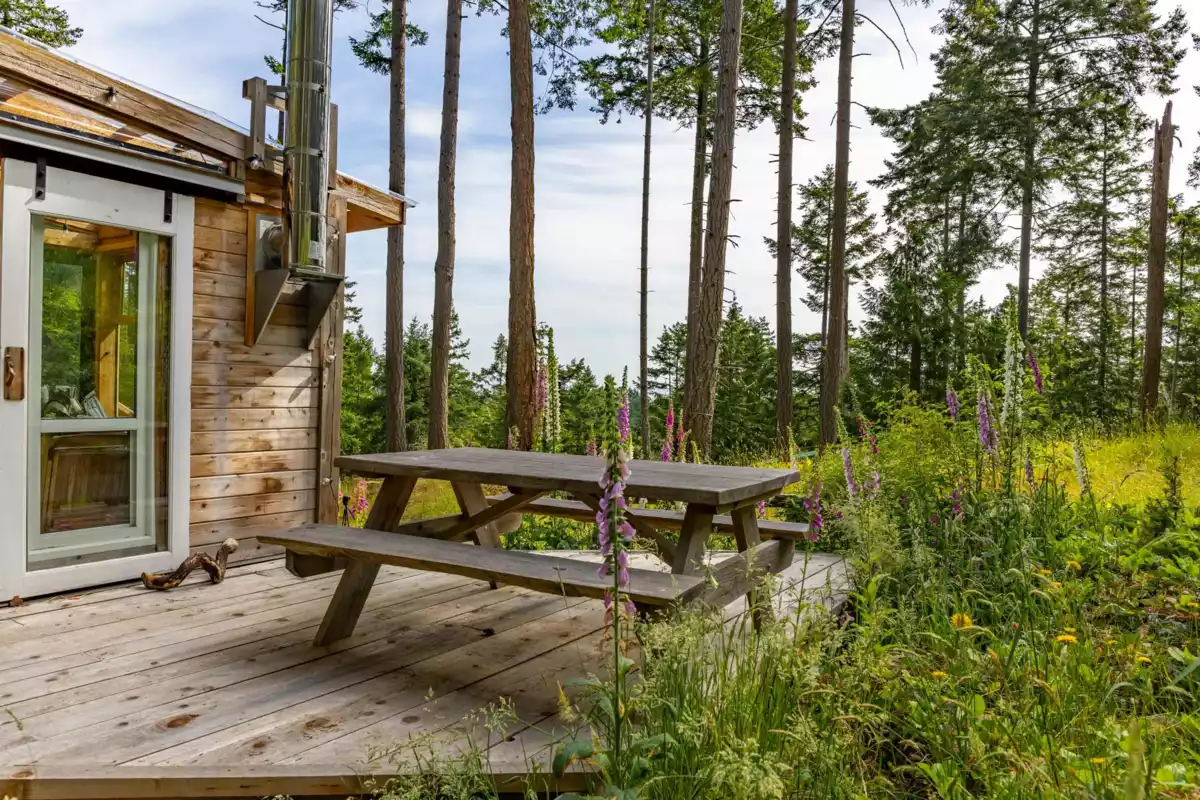 Mudroom Photo of 1-861 E Bluff Road, Galiano Island, BC
