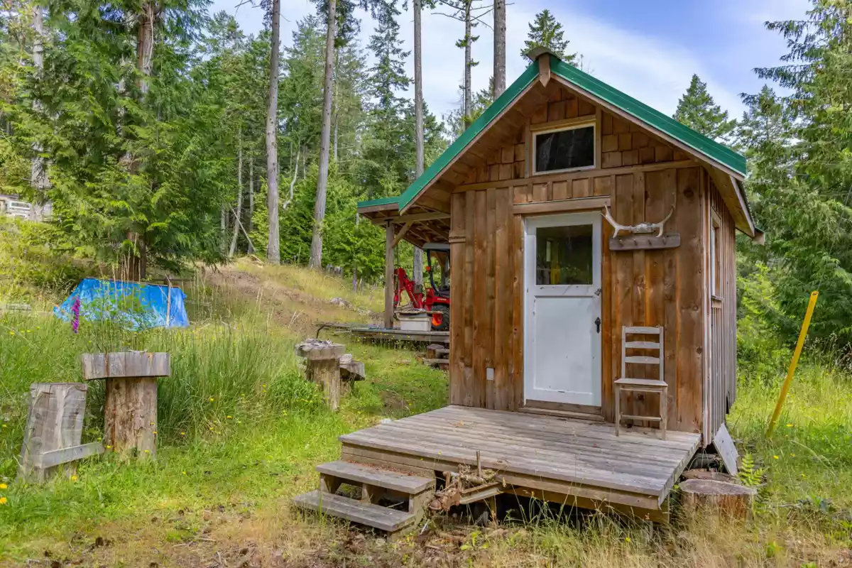 Outdoor Patio Photo of 1-861 E Bluff Road, Galiano Island, BC