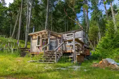 Pantry Photo of 1-861 E Bluff Road, Galiano Island, BC