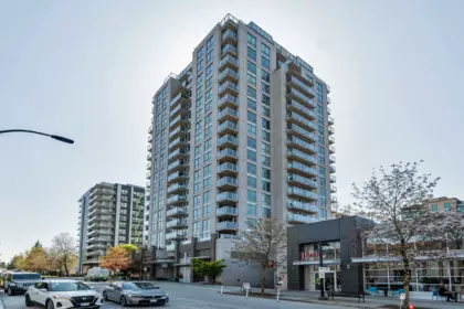 704 135 E 17th Street, North Vancouver, BC, North Vancouver — Apartment/Condo for sale
