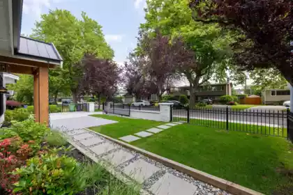 8531 Fairfax Crescent, Richmond, BC, Richmond — Single Family Residence for sale