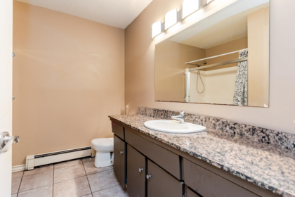 Hallway Photo of 24990 36 Avenue, Langley, BC