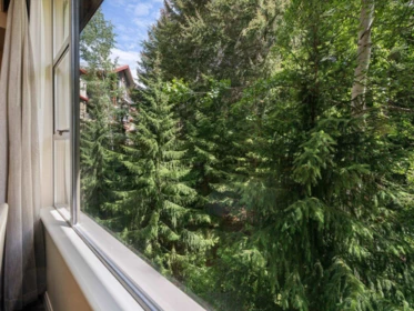 Primary Bedroom Photo of 670 4090 Whistler Way, Whistler, BC