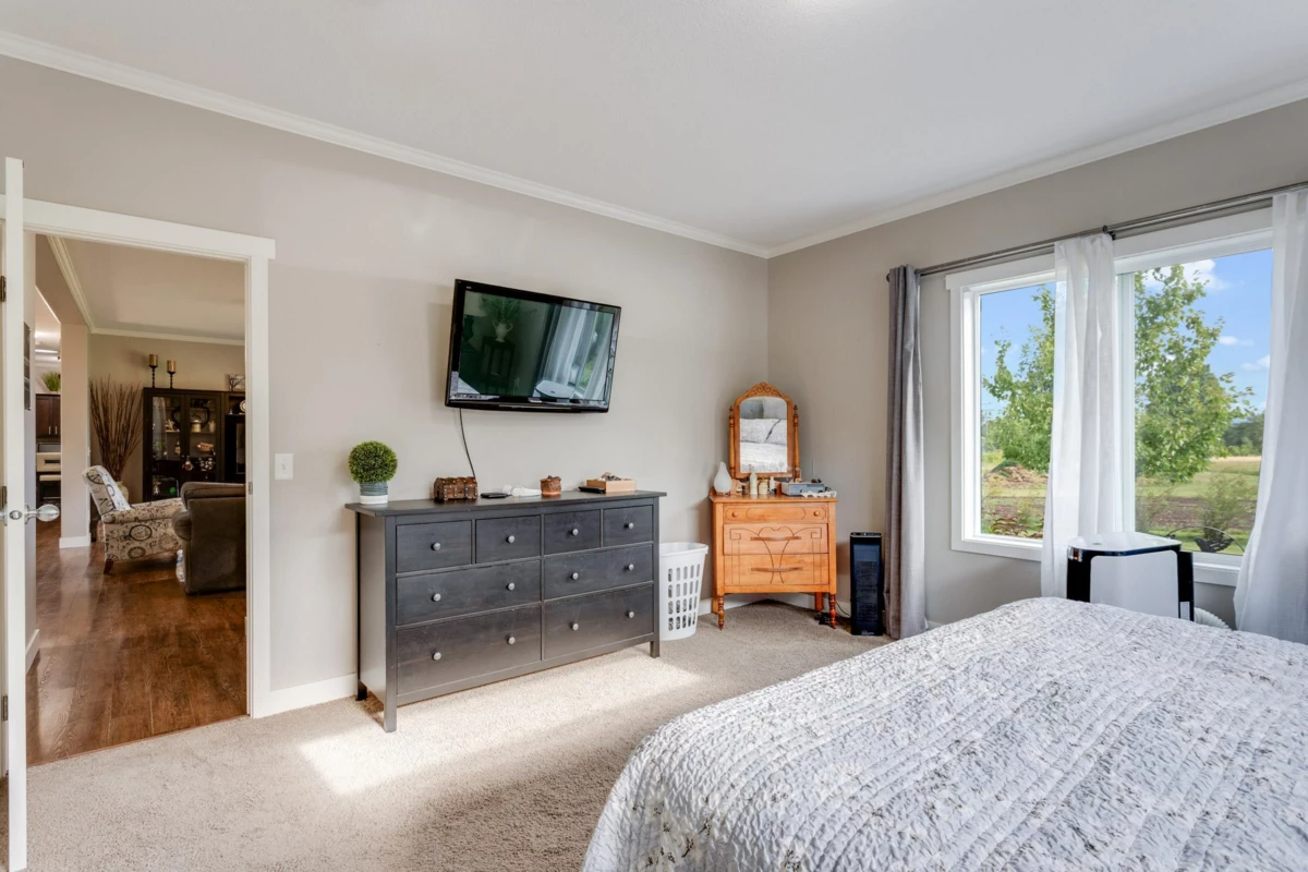 Bedroom 4 Photo of 21370 24 Avenue, Langley, BC