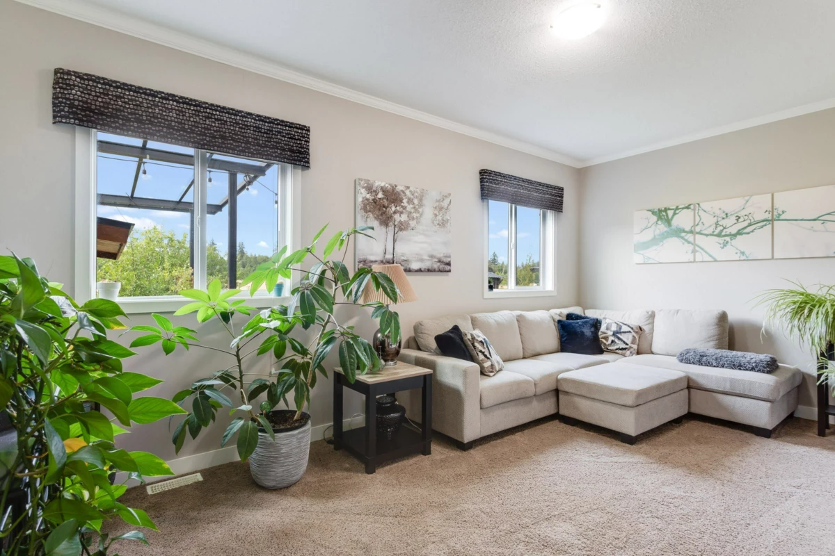 Loft / Bonus Room Photo of 21370 24 Avenue, Langley, BC