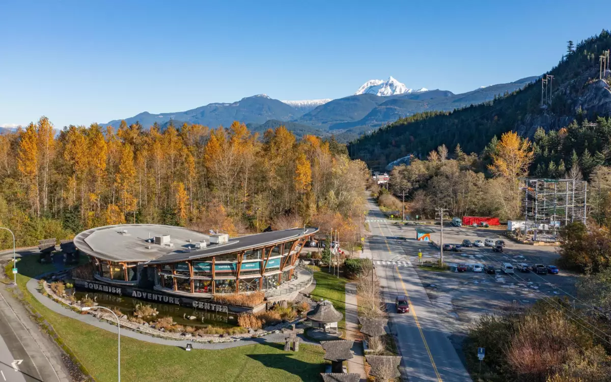 Primary Bathroom Photo of 402 1365 Victoria Street, Squamish, BC
