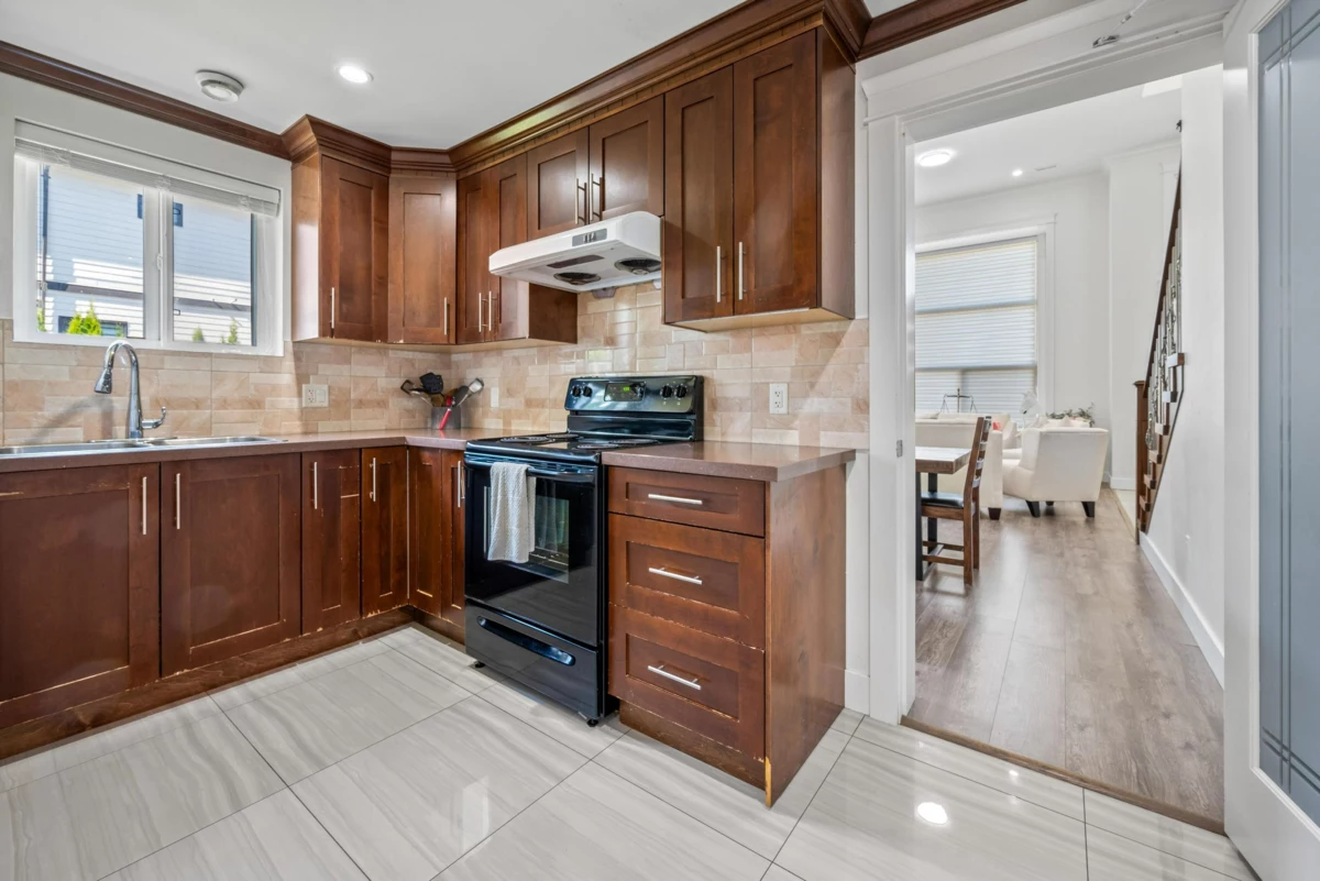 Bedroom 2 Photo of 2365 264 Street, Langley, BC