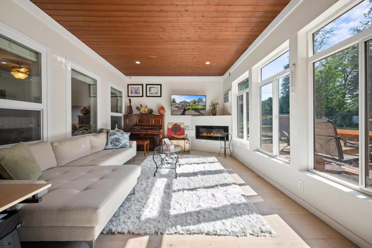 Bedroom 3 Photo of 2365 264 Street, Langley, BC