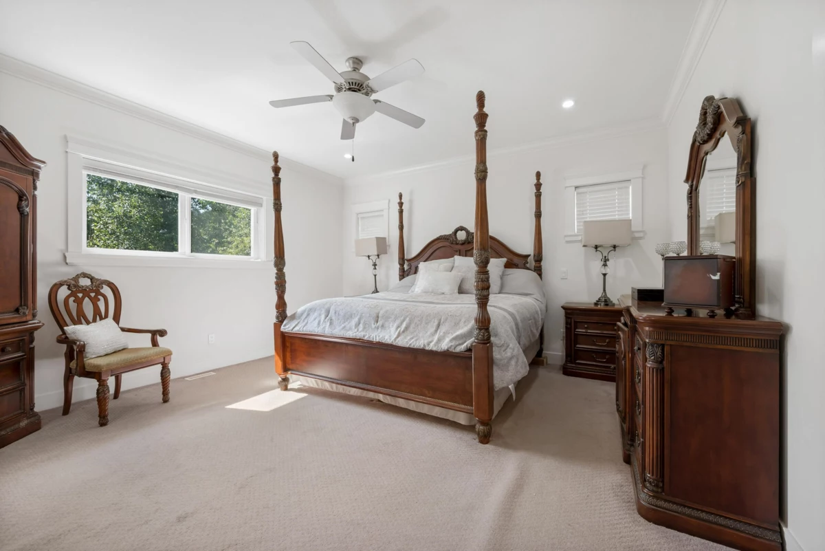 Guest Bathroom Photo of 2365 264 Street, Langley, BC