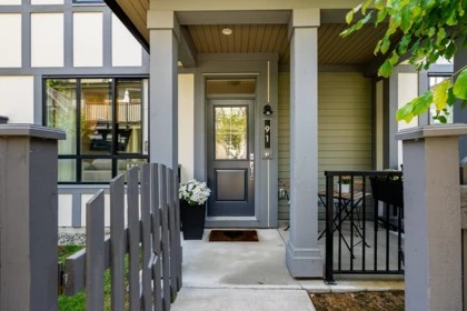 91 3500 Burke Village Promenade, Coquitlam, BC, Coquitlam — Townhouse for sale