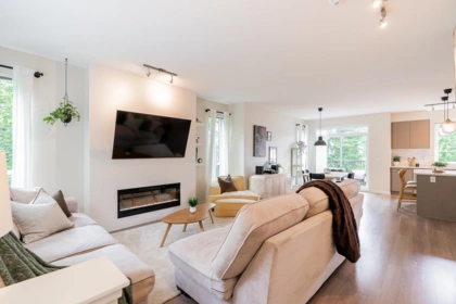 91 3500 Burke Village Promenade, Coquitlam, BC, Coquitlam — Townhouse for sale