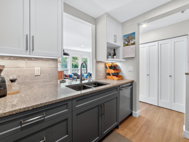 205 1915 E Georgia Street, Vancouver, BC, Vancouver — Apartment/Condo for sale