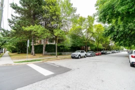 MLS R3037781