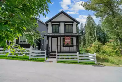 11253 252 Street, Maple Ridge, BC, Maple Ridge — Single Family Residence for sale