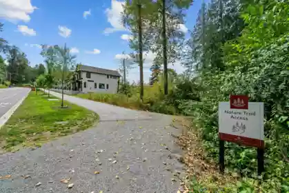 11253 252 Street, Maple Ridge, BC, Maple Ridge — Single Family Residence for sale