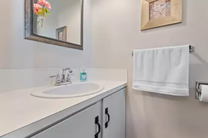 Laundry Room Photo of 44705 Watson Road, Chilliwack, BC