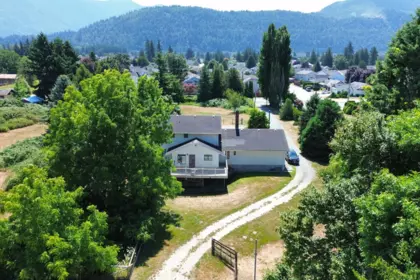 Outdoor Patio Photo of 44705 Watson Road, Chilliwack, BC