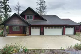 5628 Medusa Place, Sechelt, BC