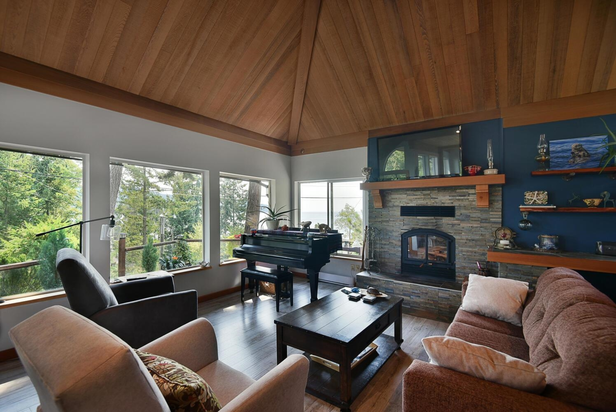 Bedroom 3 Photo of 9196 Truman Road, Halfmoon Bay, BC