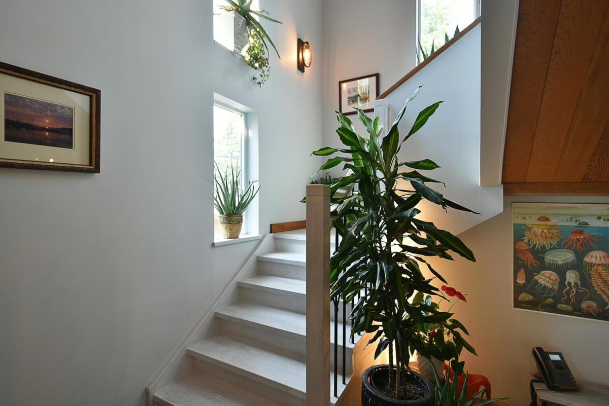 Office / Den Photo of 9196 Truman Road, Halfmoon Bay, BC