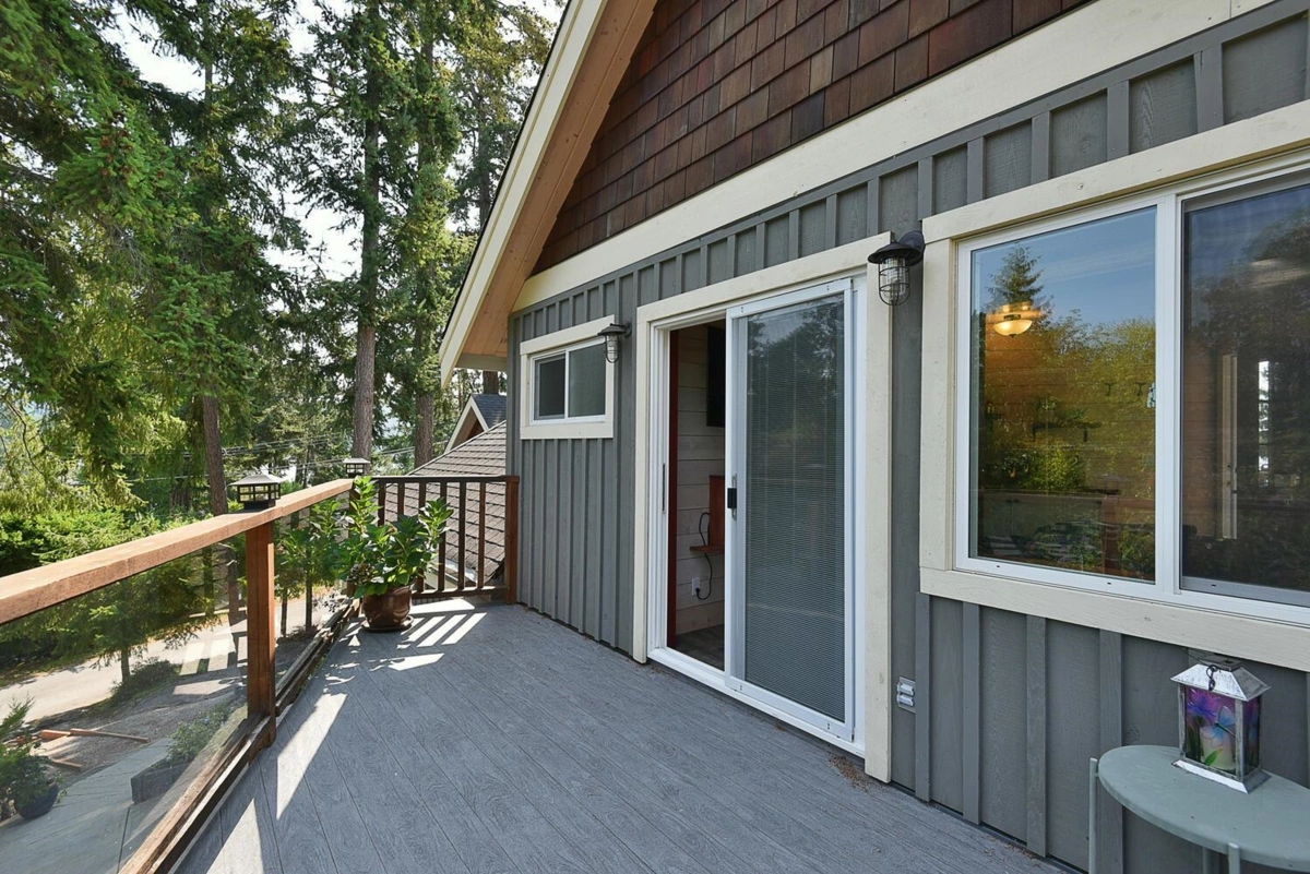 Swimming Pool Photo of 9196 Truman Road, Halfmoon Bay, BC