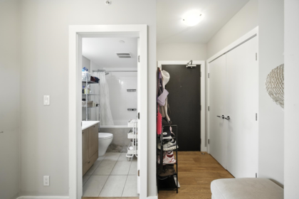 Powder Room Photo of 1007 6951 Elmbridge Way, Richmond, BC
