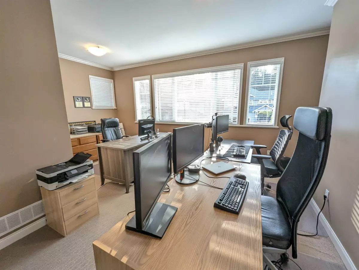 Bedroom 3 Photo of 13368 233 Street, Maple Ridge, BC