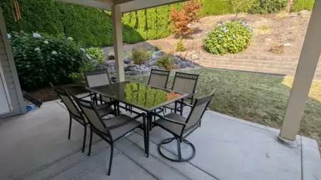 Front Yard Photo of 13368 233 Street, Maple Ridge, BC