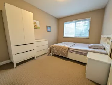 Hallway Photo of 13368 233 Street, Maple Ridge, BC