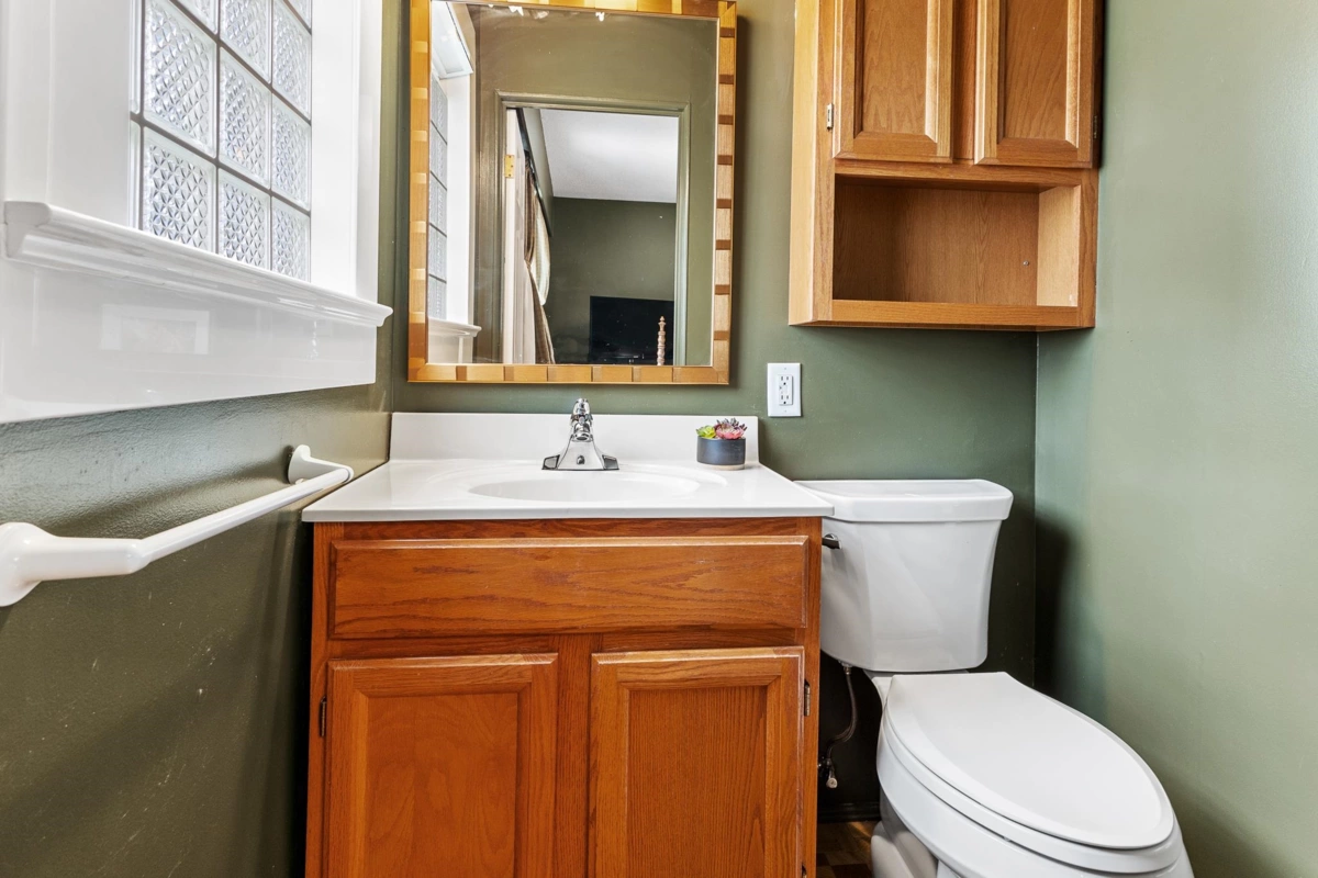 Hallway Photo of 1626 Oughton Drive, Port Coquitlam, BC