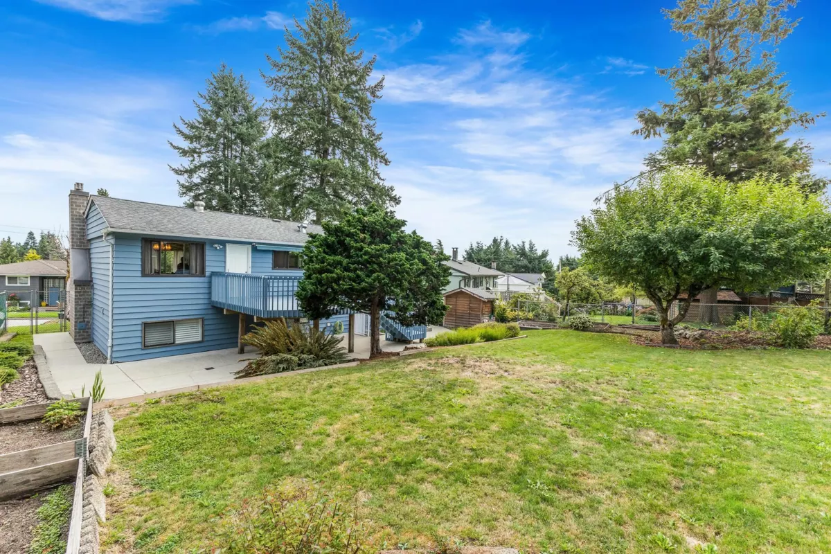 Living Room Photo of 1626 Oughton Drive, Port Coquitlam, BC