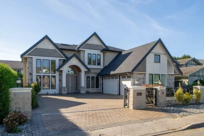 8111 Cathay Road, Richmond, BC, Richmond — Single Family Residence for sale