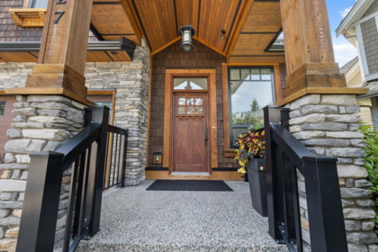327 171a Street, Surrey, BC, Surrey — Single Family Residence for sale