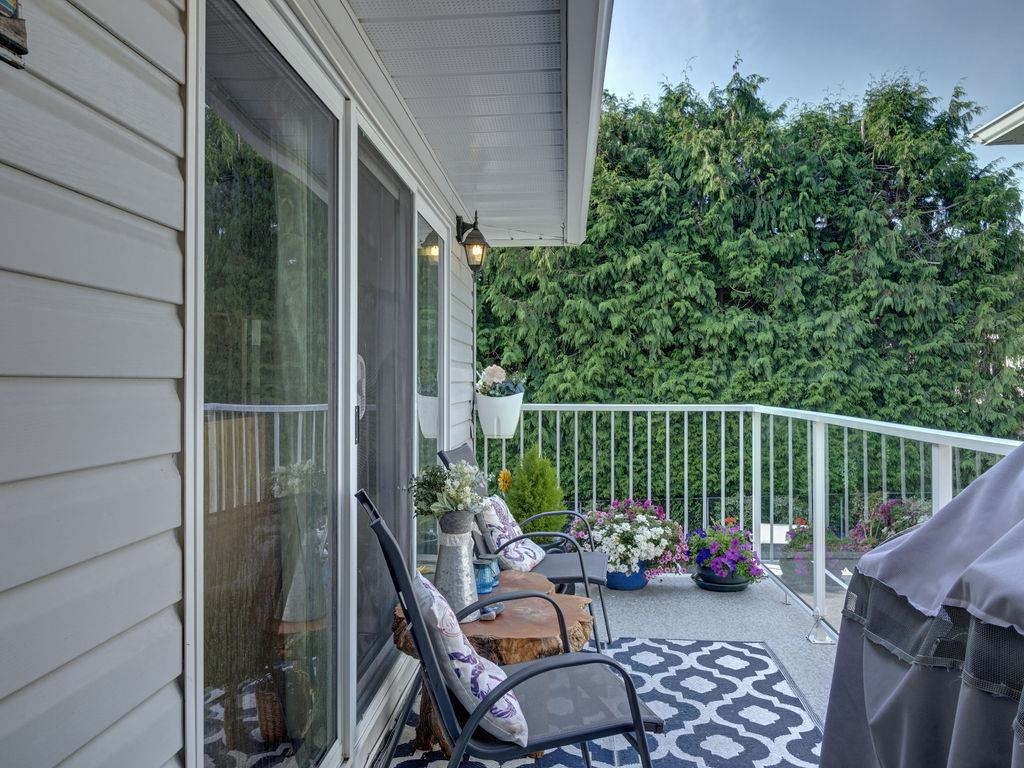 Loft / Bonus Room Photo of 40 696 Trueman Road, Gibsons, BC