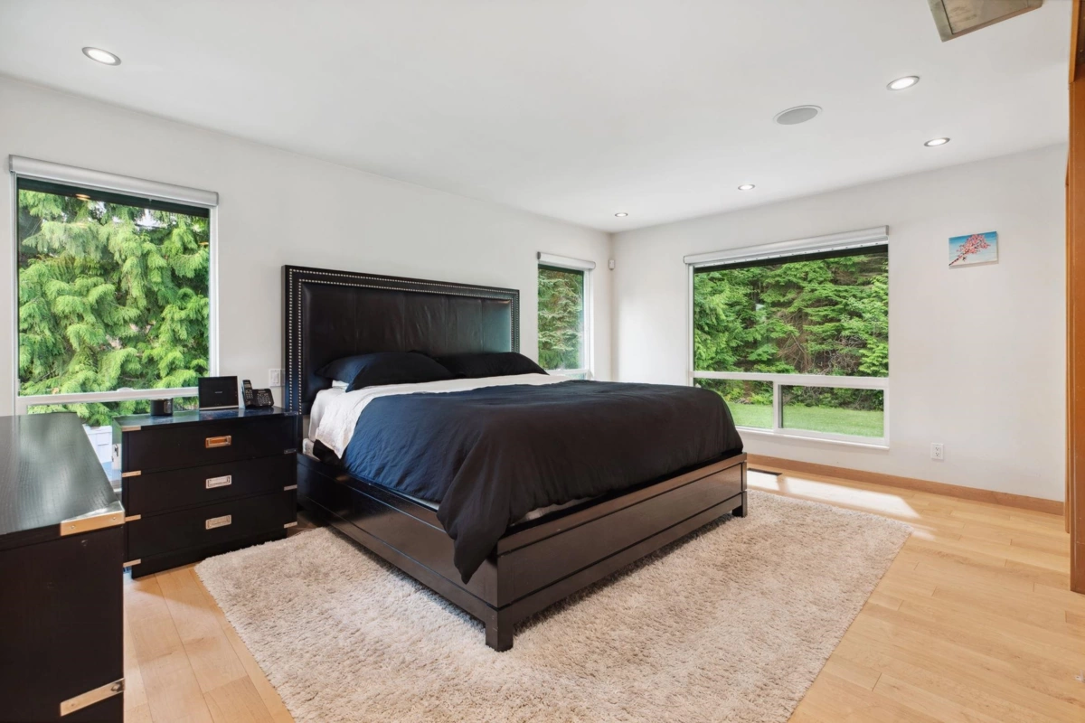 Guest Bathroom Photo of 3580 Main Avenue, Belcarra, BC