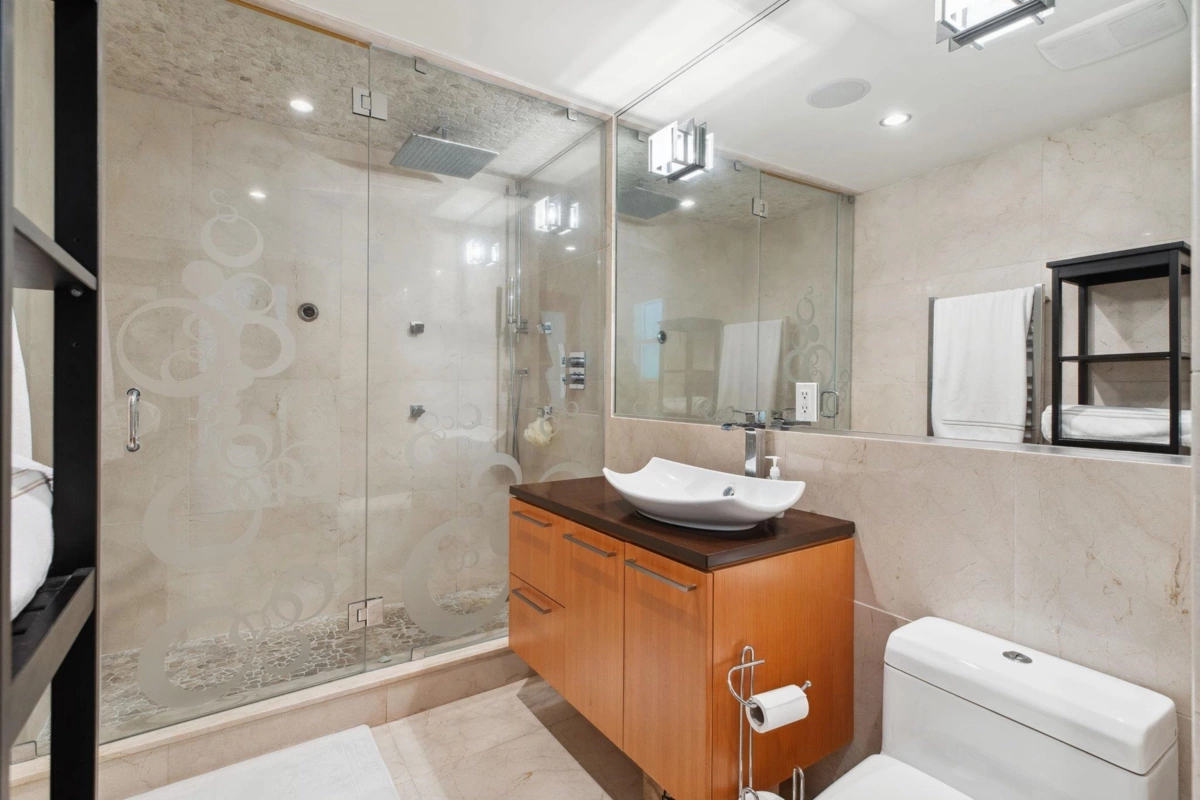 Powder Room Photo of 3580 Main Avenue, Belcarra, BC