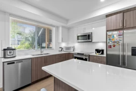 2388 E 34th Avenue, Vancouver, BC