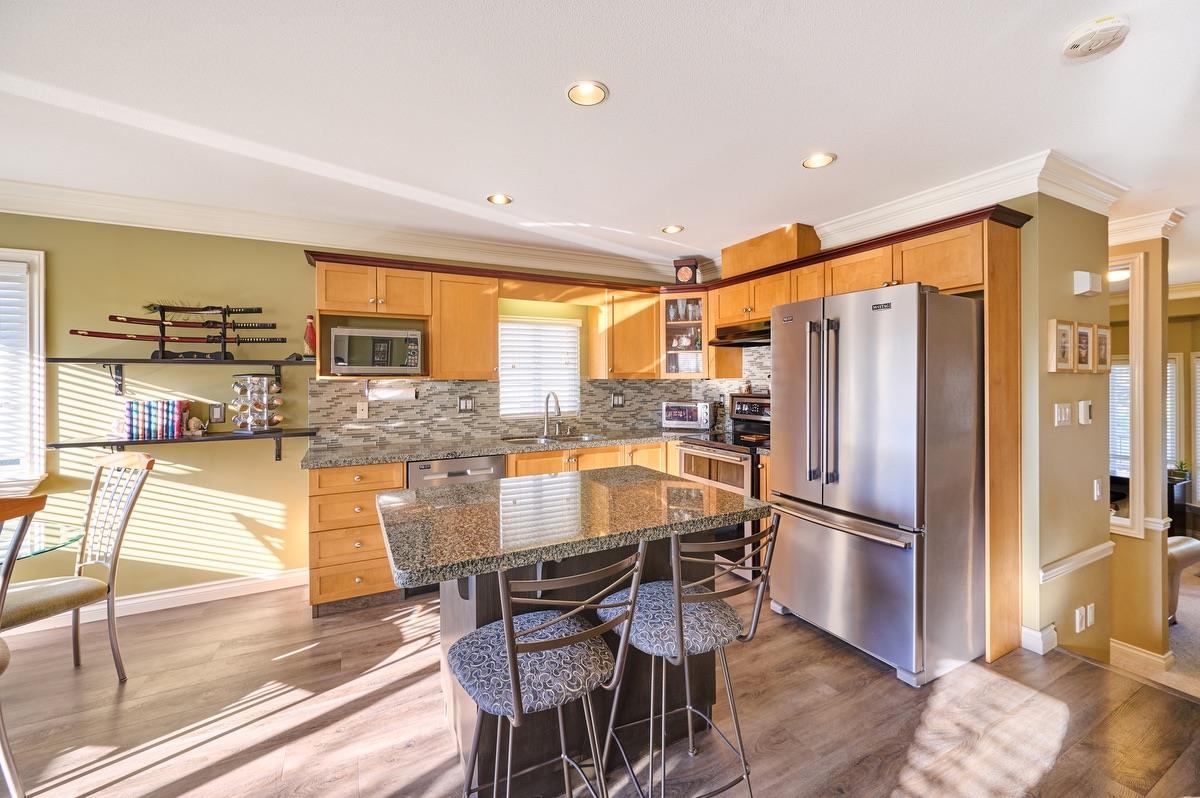 Kitchen Photo of 114 8888 216th Street, Langley, BC