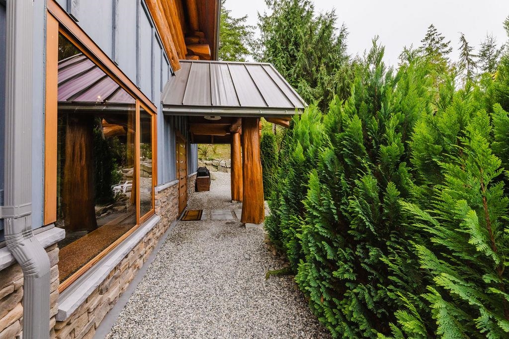 Family Room Photo of 5895 Skookumchuk Road, Sechelt, BC