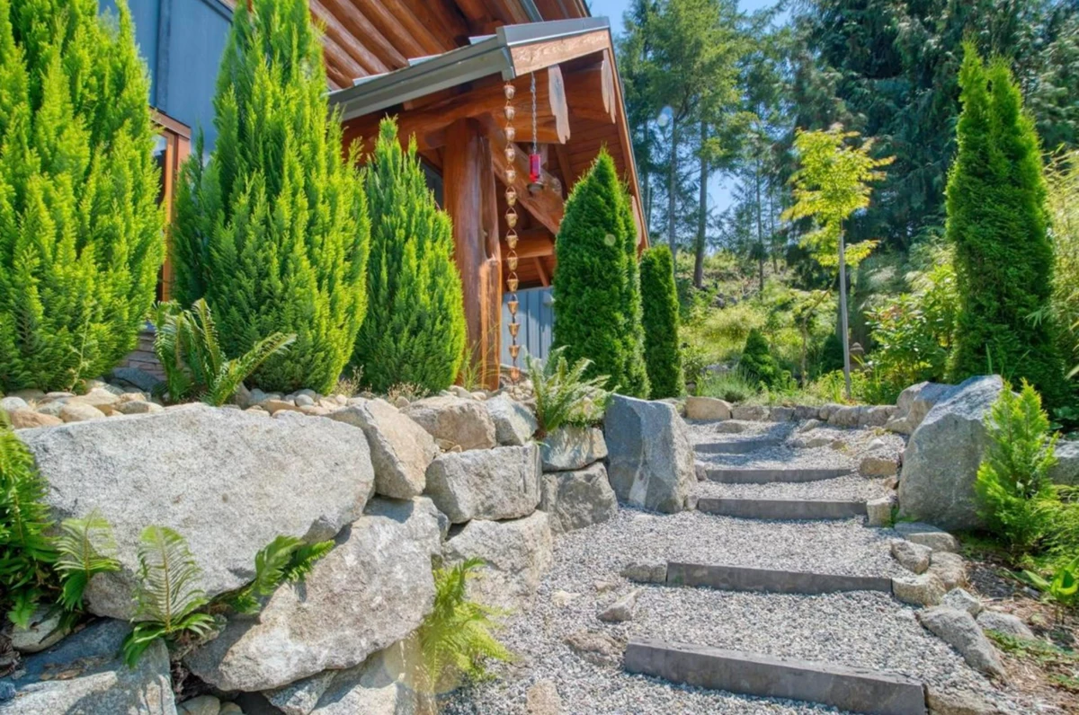 Living Room Photo of 5895 Skookumchuk Road, Sechelt, BC
